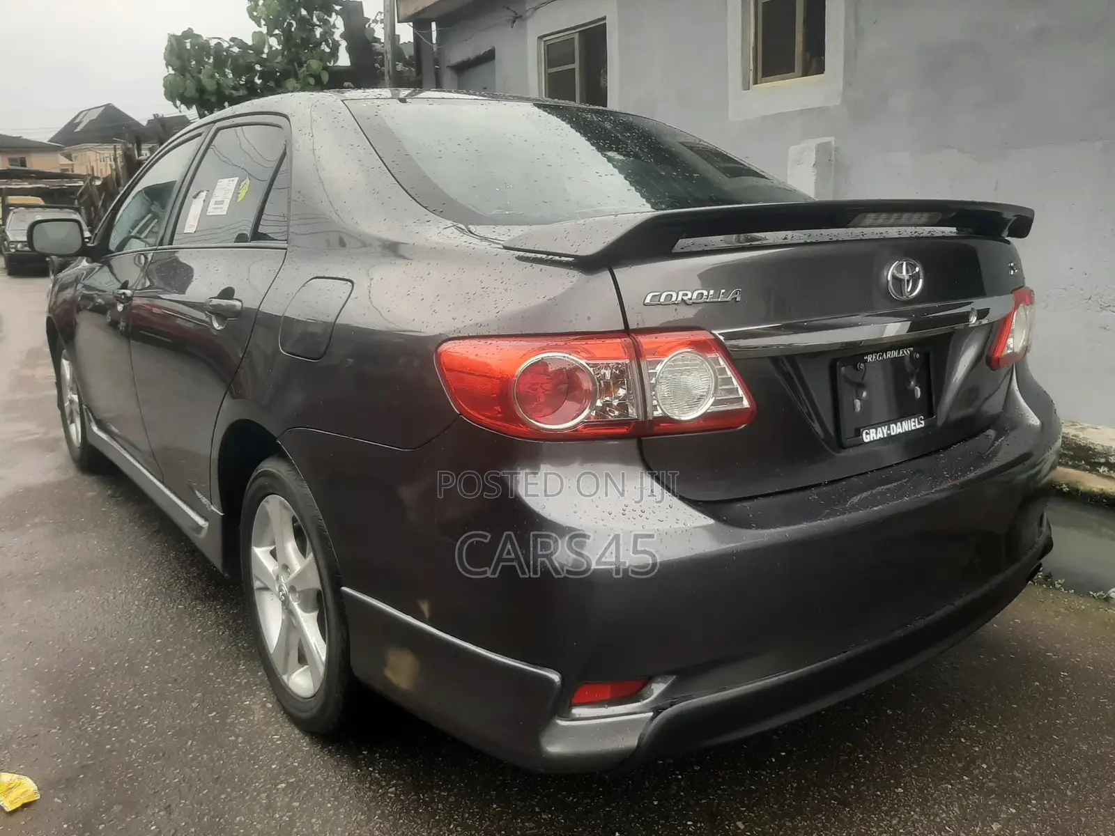 Toyota Corolla 2011 Gray
