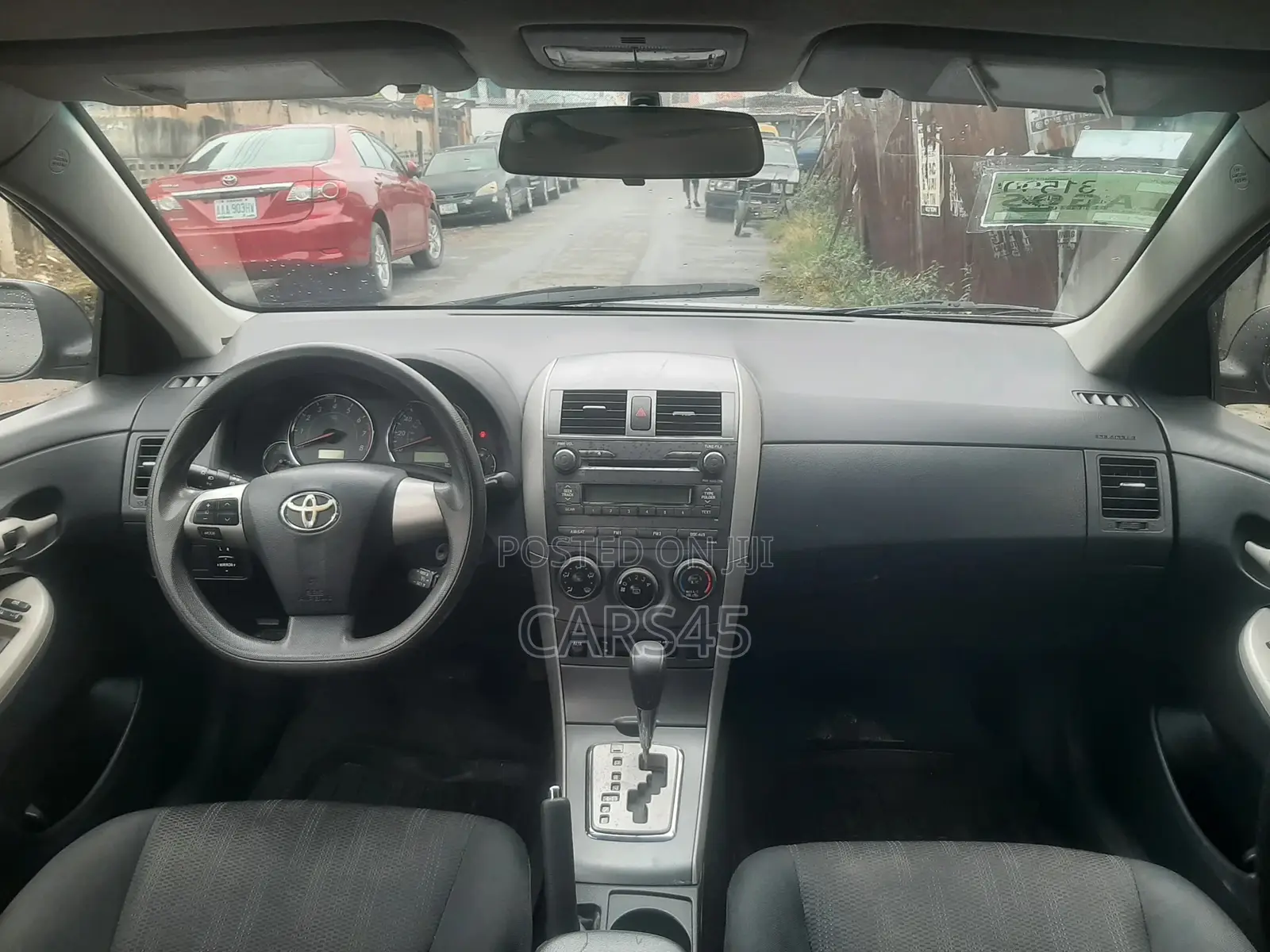 Toyota Corolla 2011 Gray