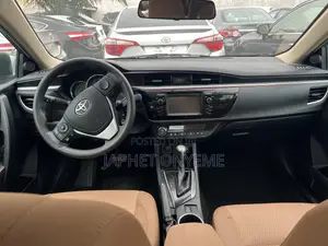 Toyota Corolla LE Eco Plus 4dr Sedan (1.8L 4cyl CVT) 2015 Brown