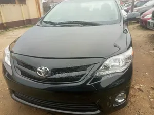 Toyota Corolla L 4dr Sedan (1.8L 4cyl 5M) 2012 Black