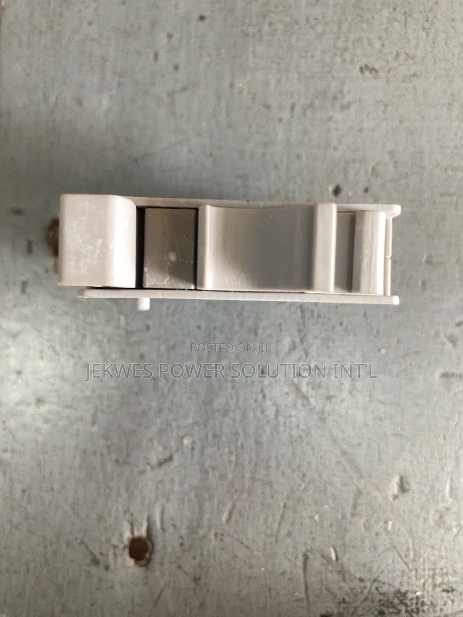 Original 35mm Panel Connector