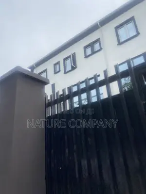 3bdrm Block of Flats in Magodo Isheri for rent