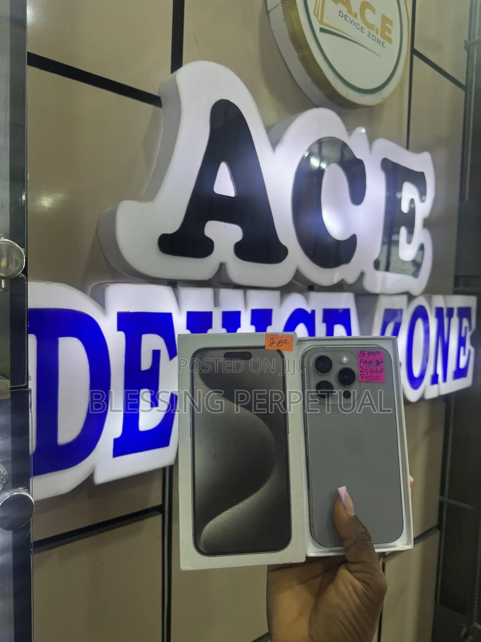 Apple iPhone 15 Pro 256 GB Gray