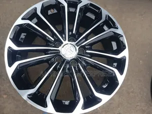 Latest Alloy Rim 17 for Toyota Corolla