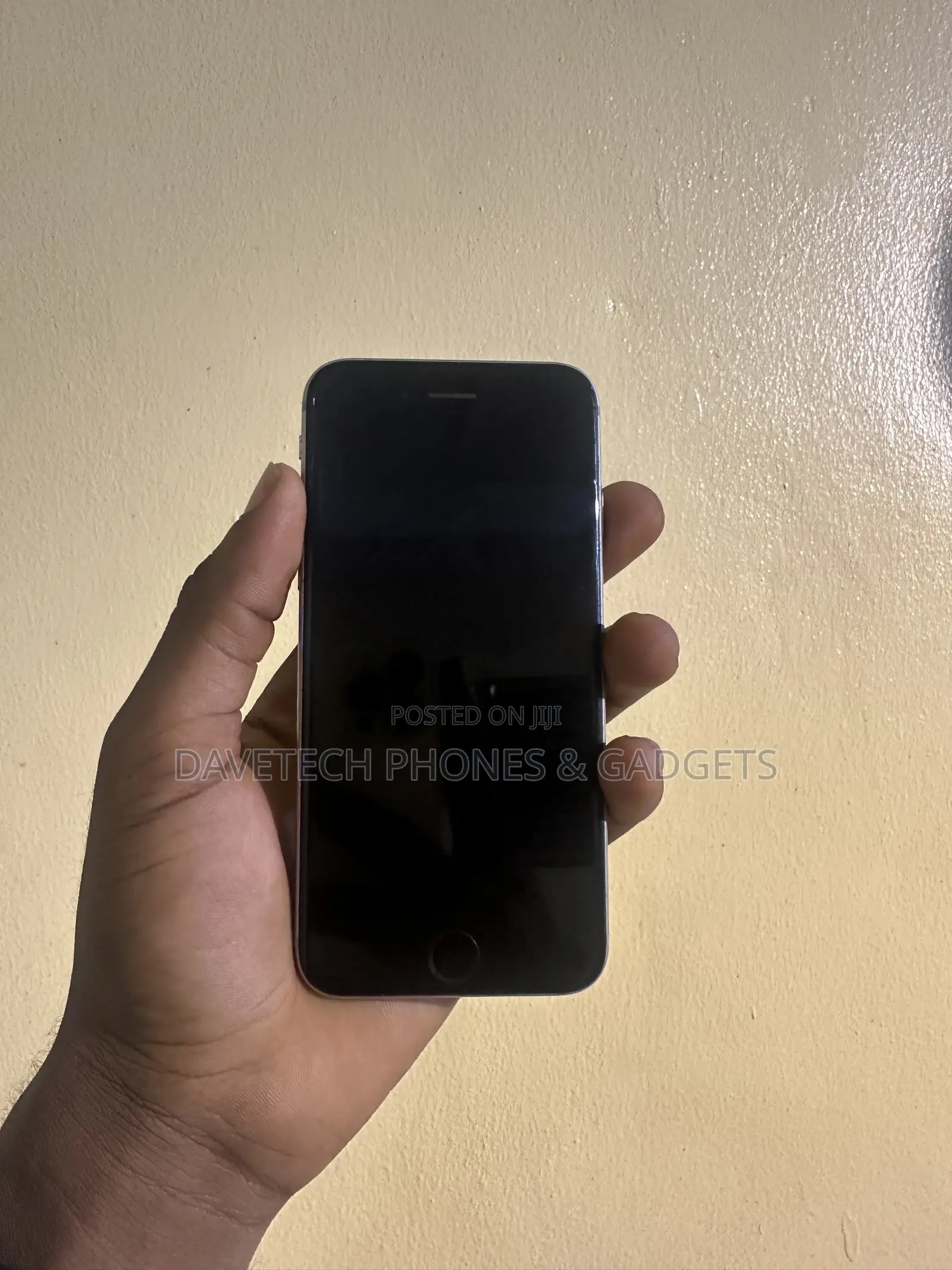 Apple iPhone 6s 16 GB Silver