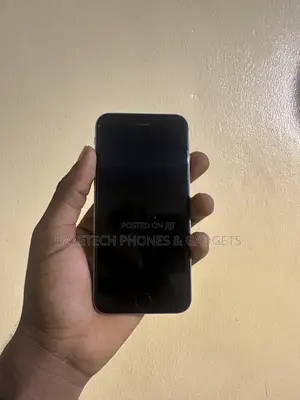 Apple iPhone 6s 16 GB Silver