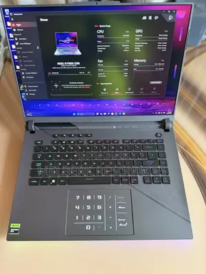Laptop Asus ROG Strix SCAR 16 32GB Intel Core i9 SSD 1T