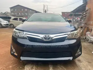 Toyota Camry LE 4dr Sedan (2.5L 4cyl 6A) 2012 Black