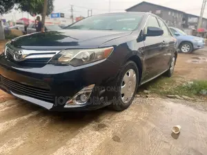 Toyota Camry LE 4dr Sedan (2.5L 4cyl 6A) 2012 Black