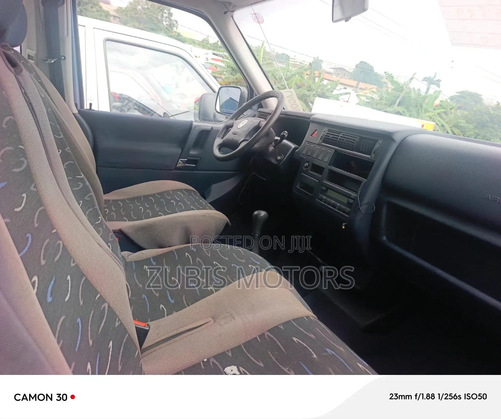 Volkswagen Transporter 2005 Blue