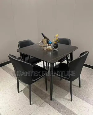 Luxury Dinner by 4 Seaters