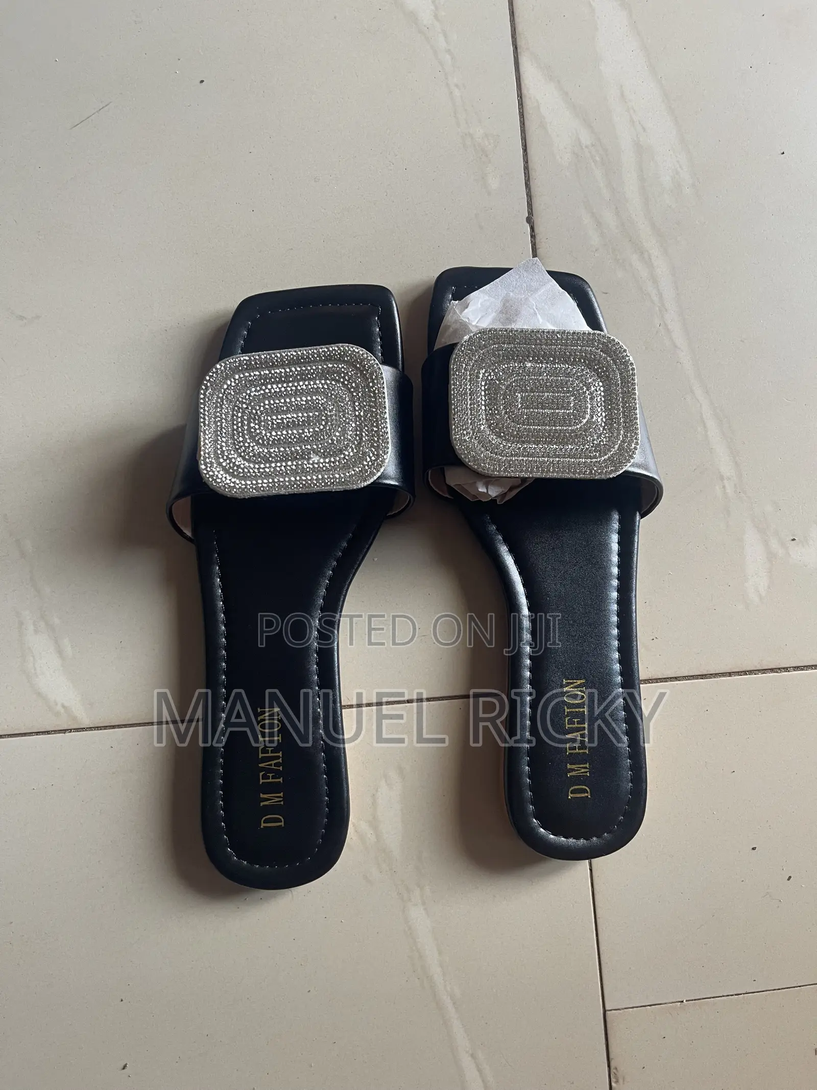 Fancy Flat Slippers
