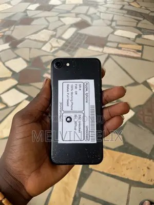 Apple iPhone 7 32 GB Black