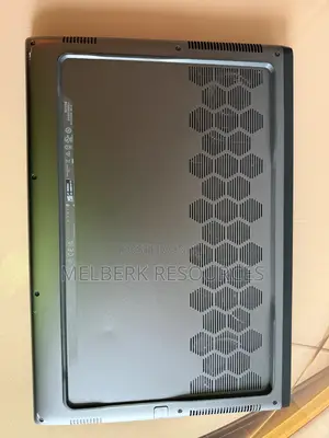 Laptop Alienware M16 R2 32GB Intel Core Ultra 7 SSD 1T
