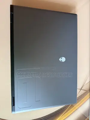 Laptop Alienware M16 R2 32GB Intel Core Ultra 7 SSD 1T