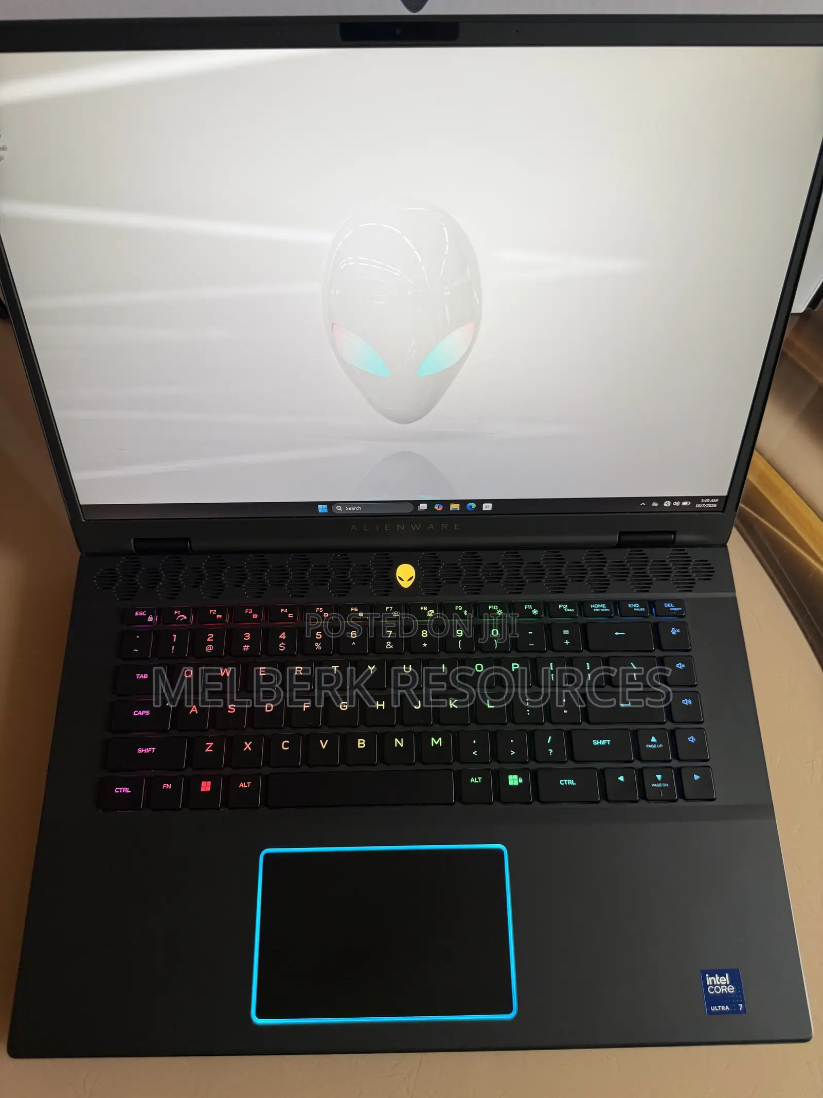 Laptop Alienware M16 R2 32GB Intel Core Ultra 7 SSD 1T