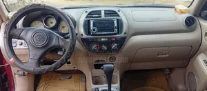 Toyota Camry 2004 Red