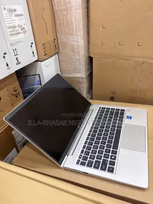 Laptop HP EliteBook 640 G9 16GB Intel Core i5 SSD 256GB
