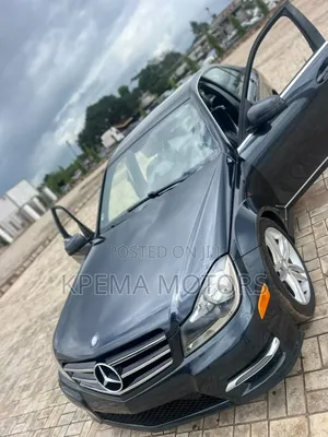 Mercedes-Benz C300 2013 Gray