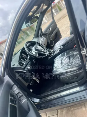 Mercedes-Benz C300 2013 Gray