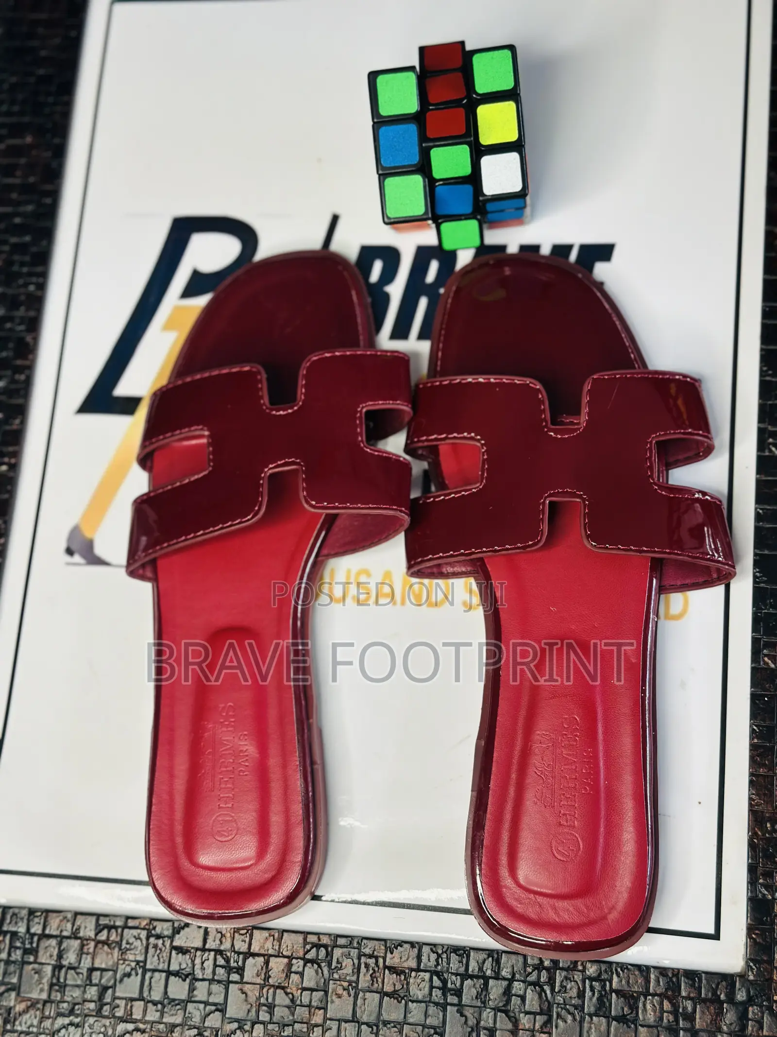 Female Flats