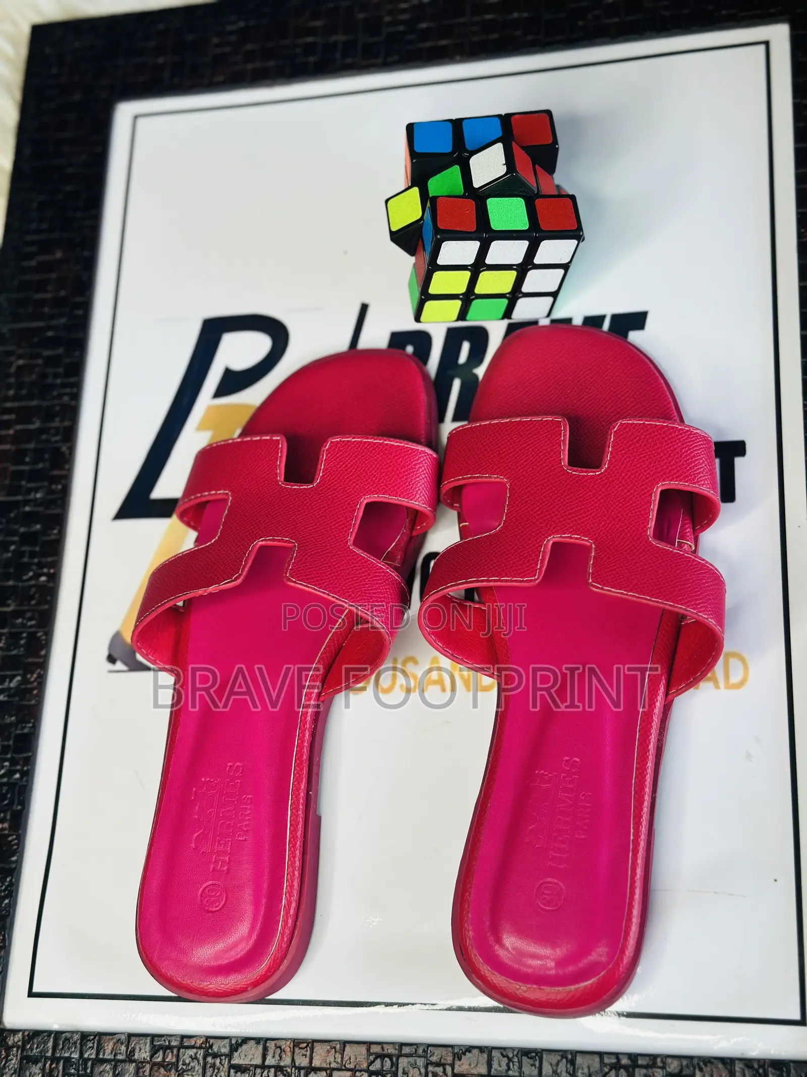 Female Flats