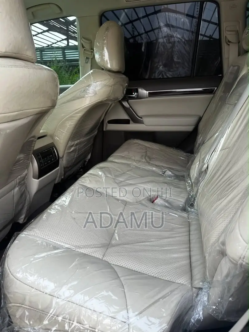 Lexus GX 2014 White