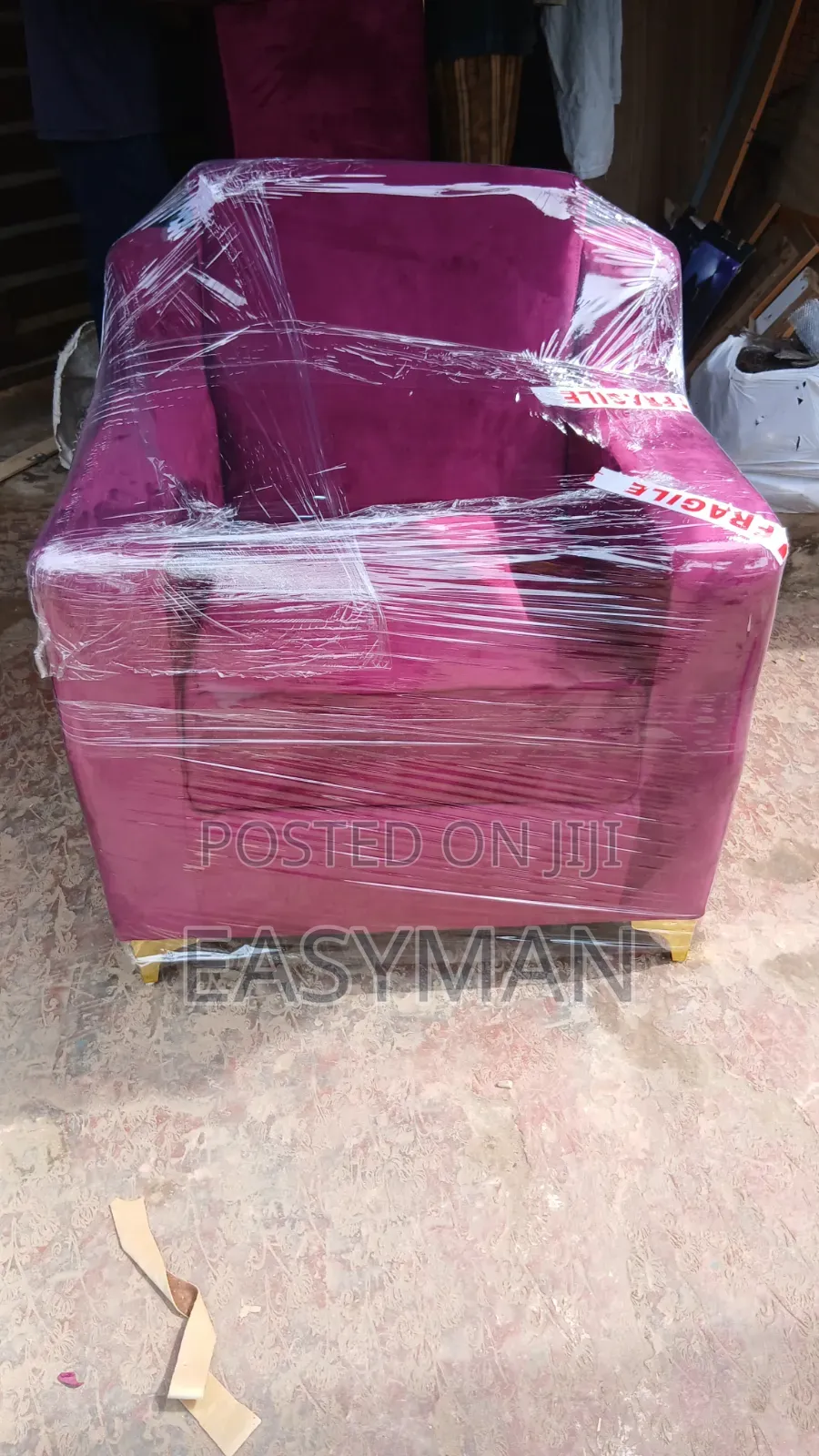 Beatesful Single Chair