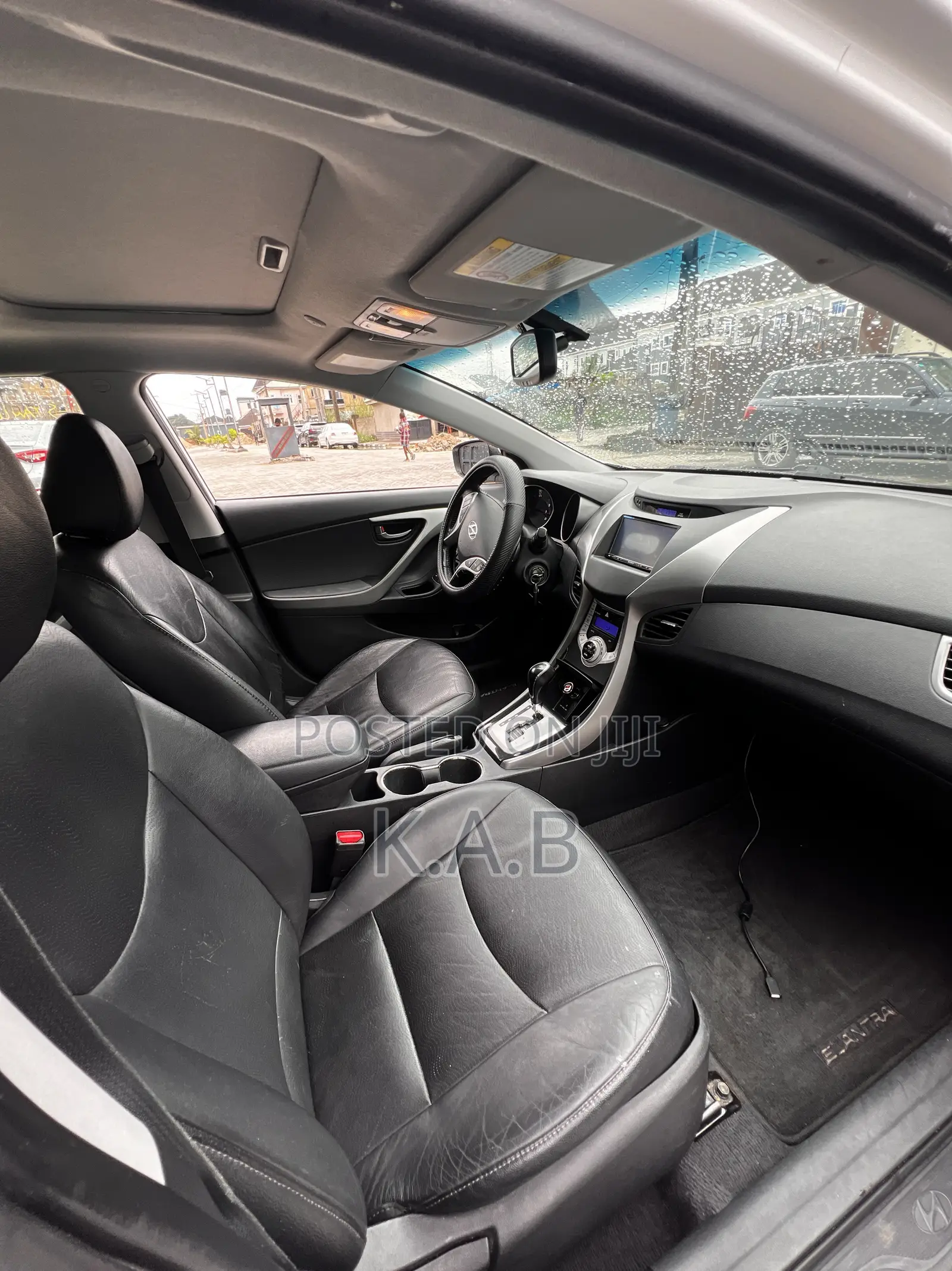 Hyundai Elantra 2013 White