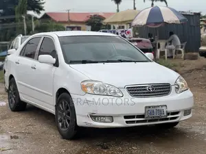 Toyota Corolla 2004 White