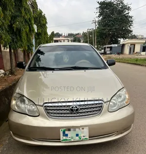 Toyota Corolla LE 2007 Gold