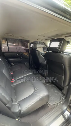 Infiniti QX56 2011 Black