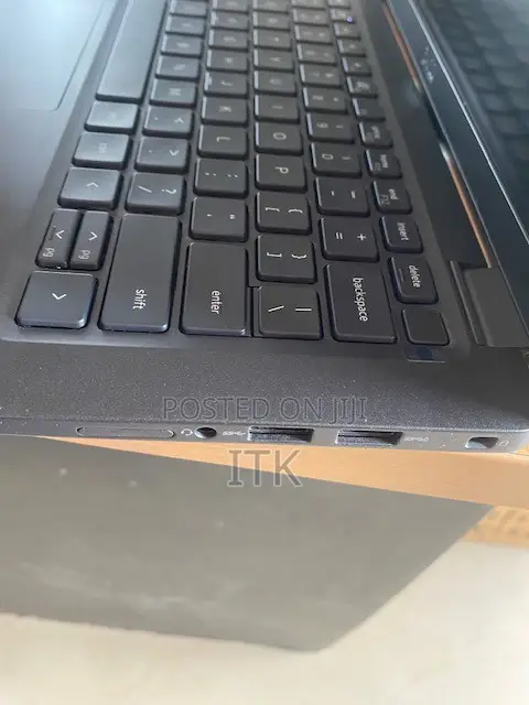 Laptop Dell Latitude 7410 16GB Intel Core i7 SSD 512GB