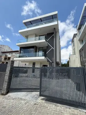 5bdrm Mansion in Banana Island for sale