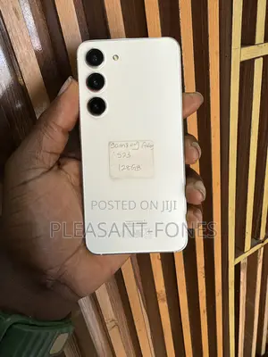 Samsung Galaxy S23 128 GB Gray