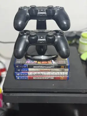 PlayStation 4