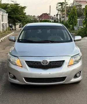 Toyota Corolla 2009 Silver