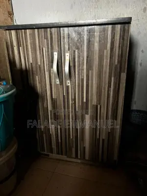 Kitchen Cabinet