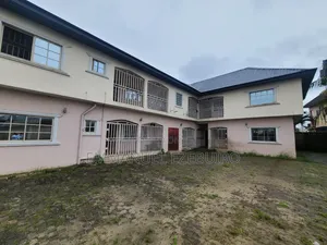 1bdrm Block of Flats in Off Eneka, Port-Harcourt for rent
