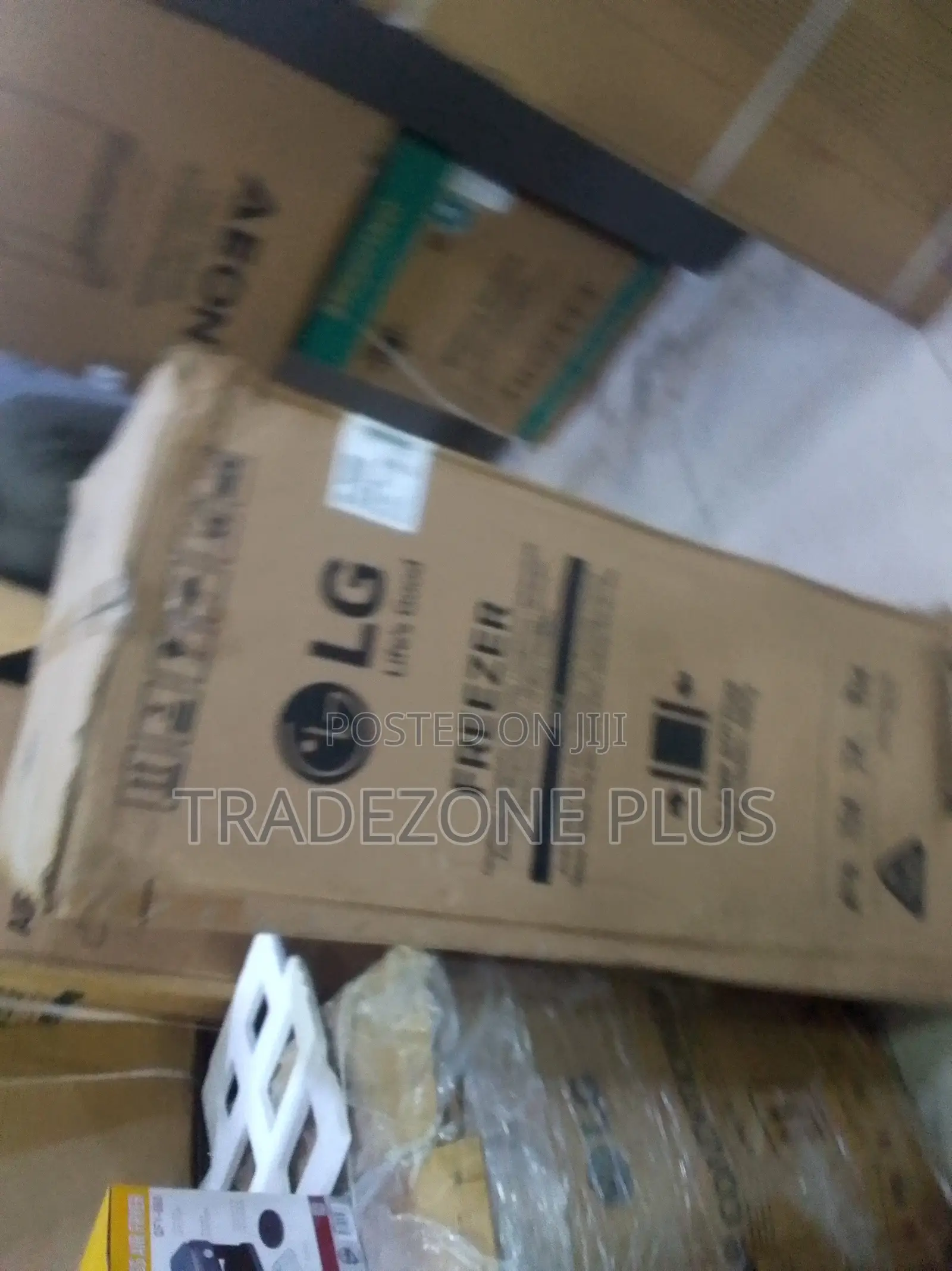 Quality LG 168L Standing Freezer for Home Use