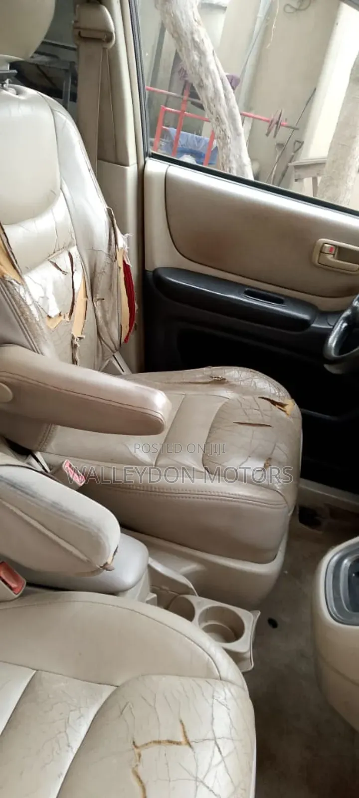 Toyota Highlander 2001 Beige