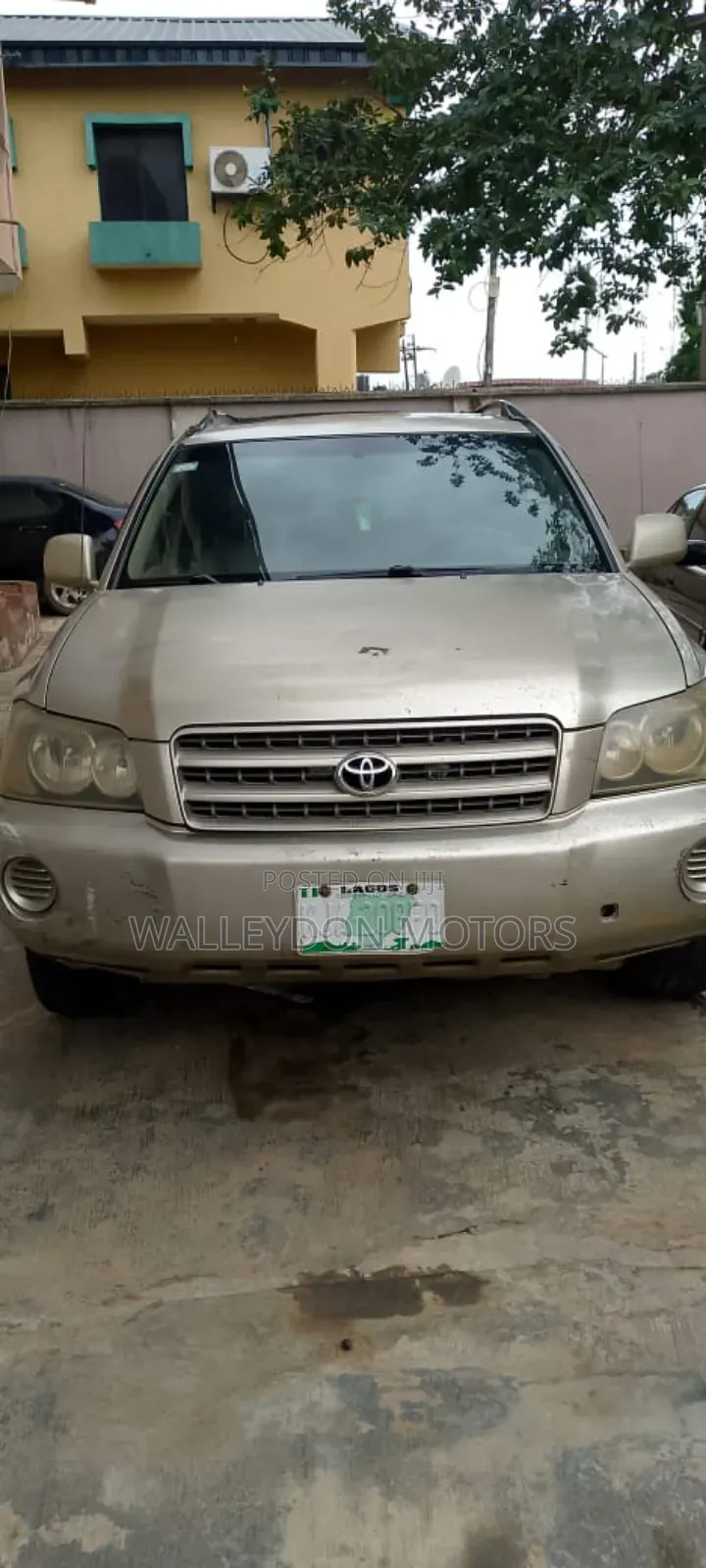 Toyota Highlander 2001 Beige