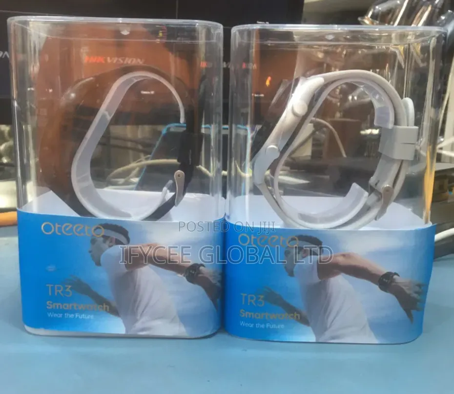 Oteeto TR3 Smart Watch