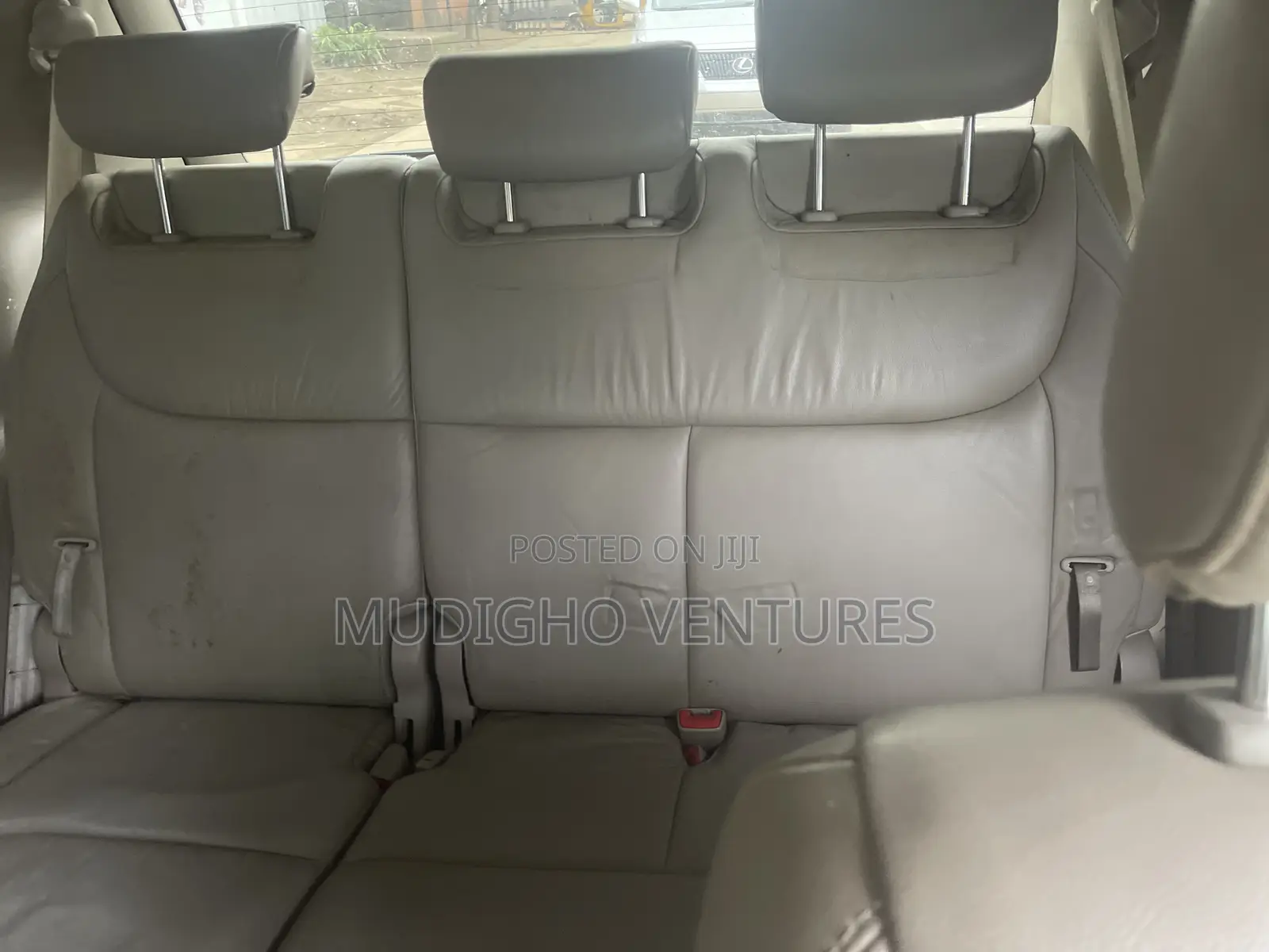 Toyota Sienna 2005 Red
