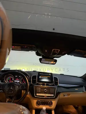 Mercedes-Benz GLE-Class 2018 White