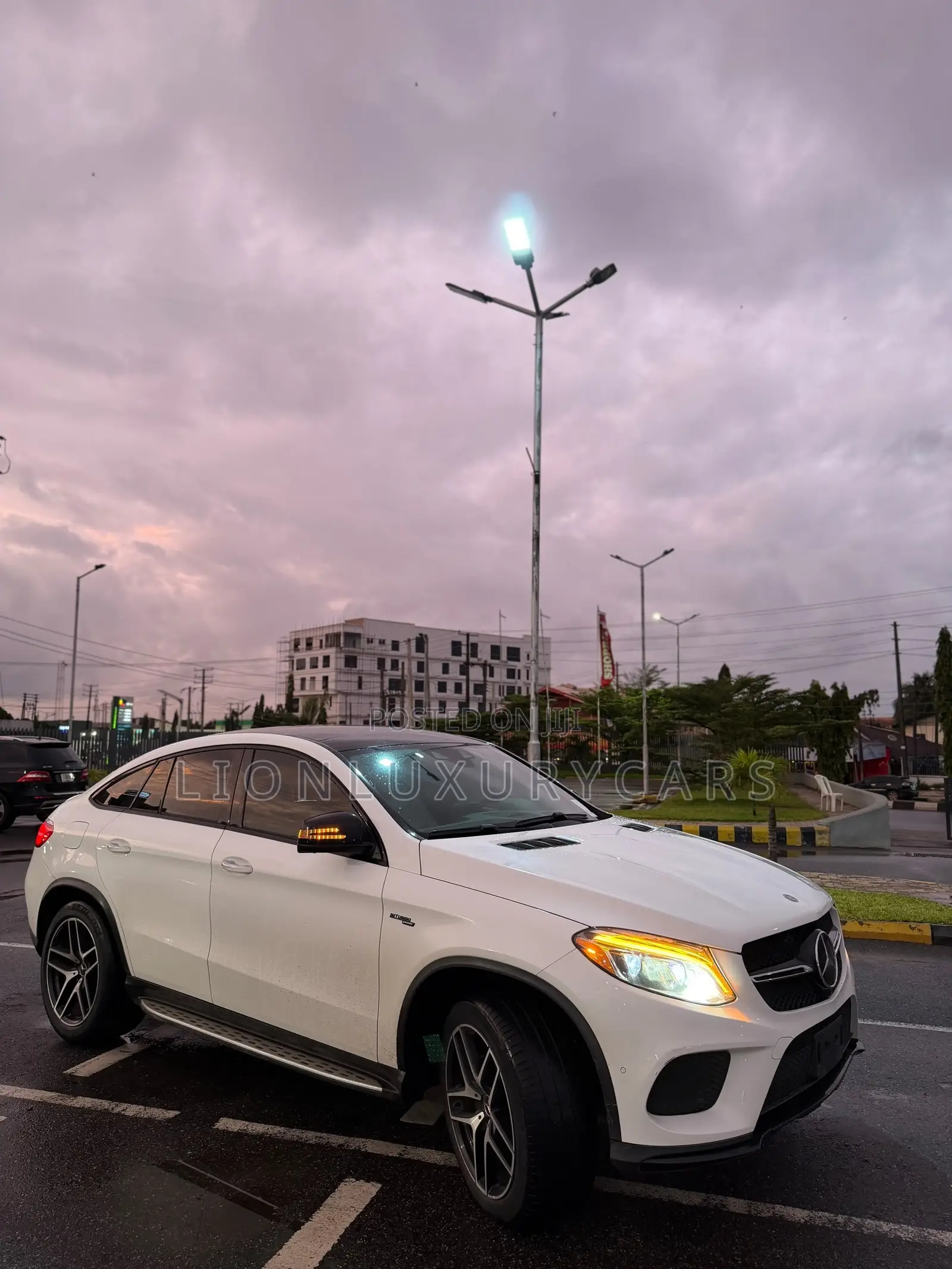 Mercedes-Benz GLE-Class 2018 White