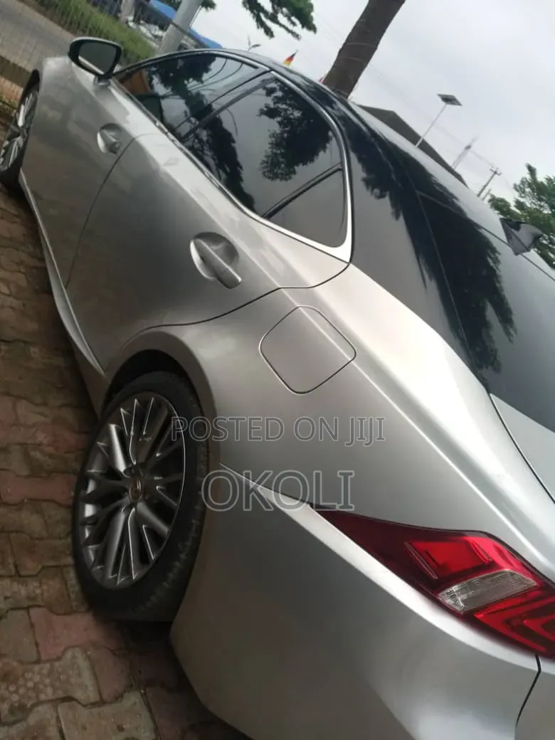 Lexus ES 2016 Silver