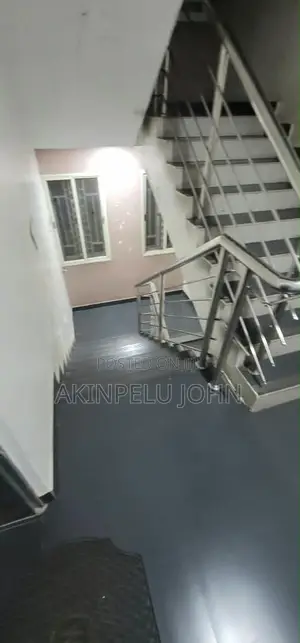 Furnished 1bdrm Apartment in Lekki Phase 1 for sale