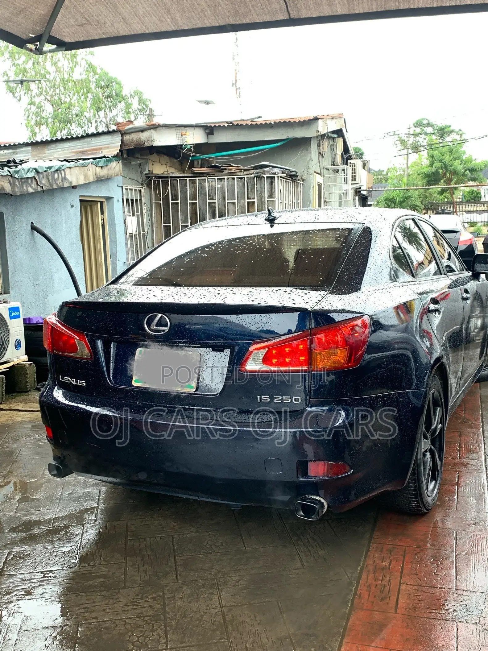 Lexus IS 2009 Blue