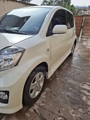 Daihatsu Sirion 2011 Off white